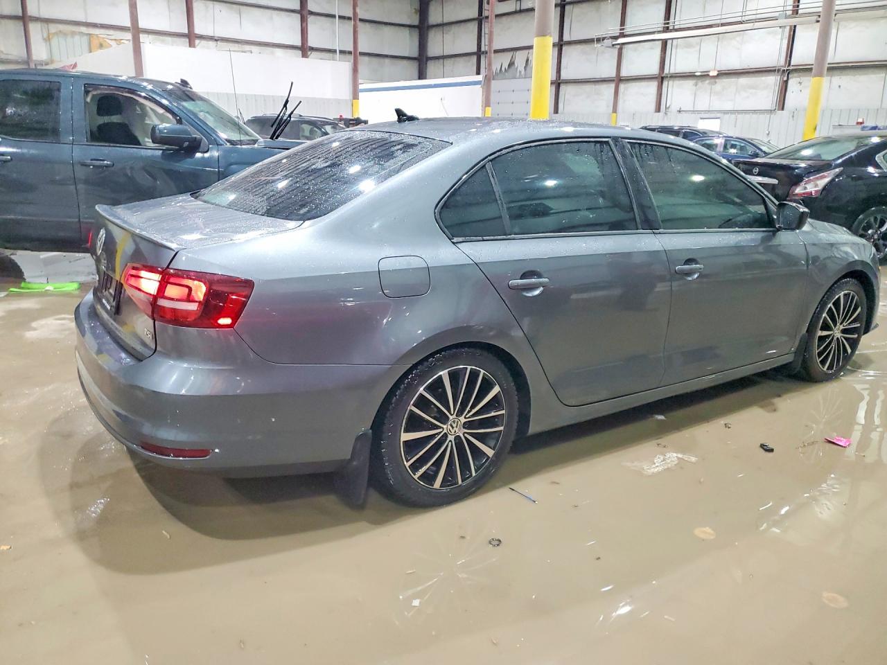 2017 VOLKSWAGEN JETTA SPORT photo 7
