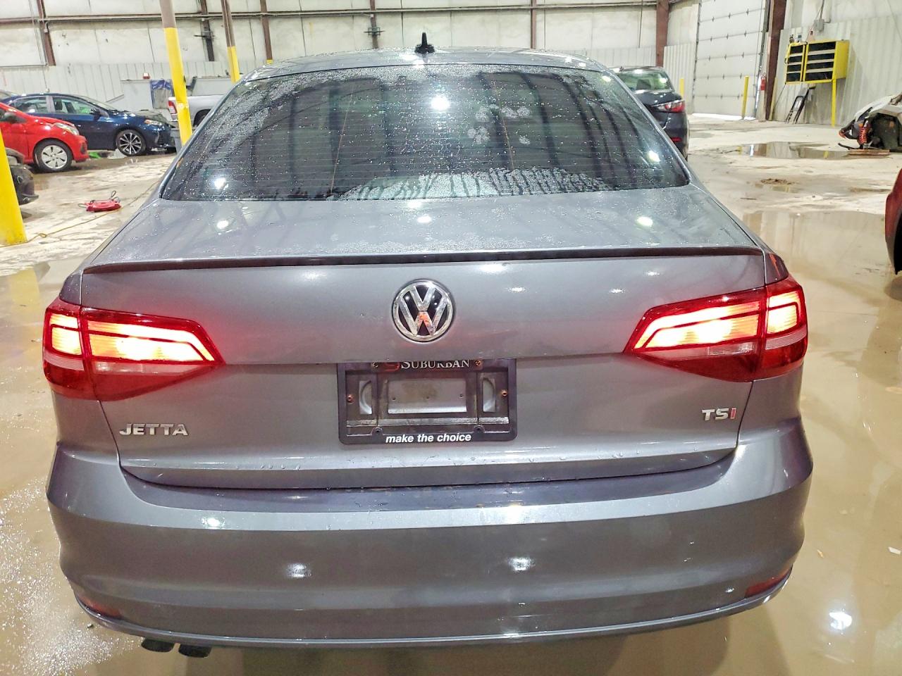 2017 VOLKSWAGEN JETTA SPORT photo 16