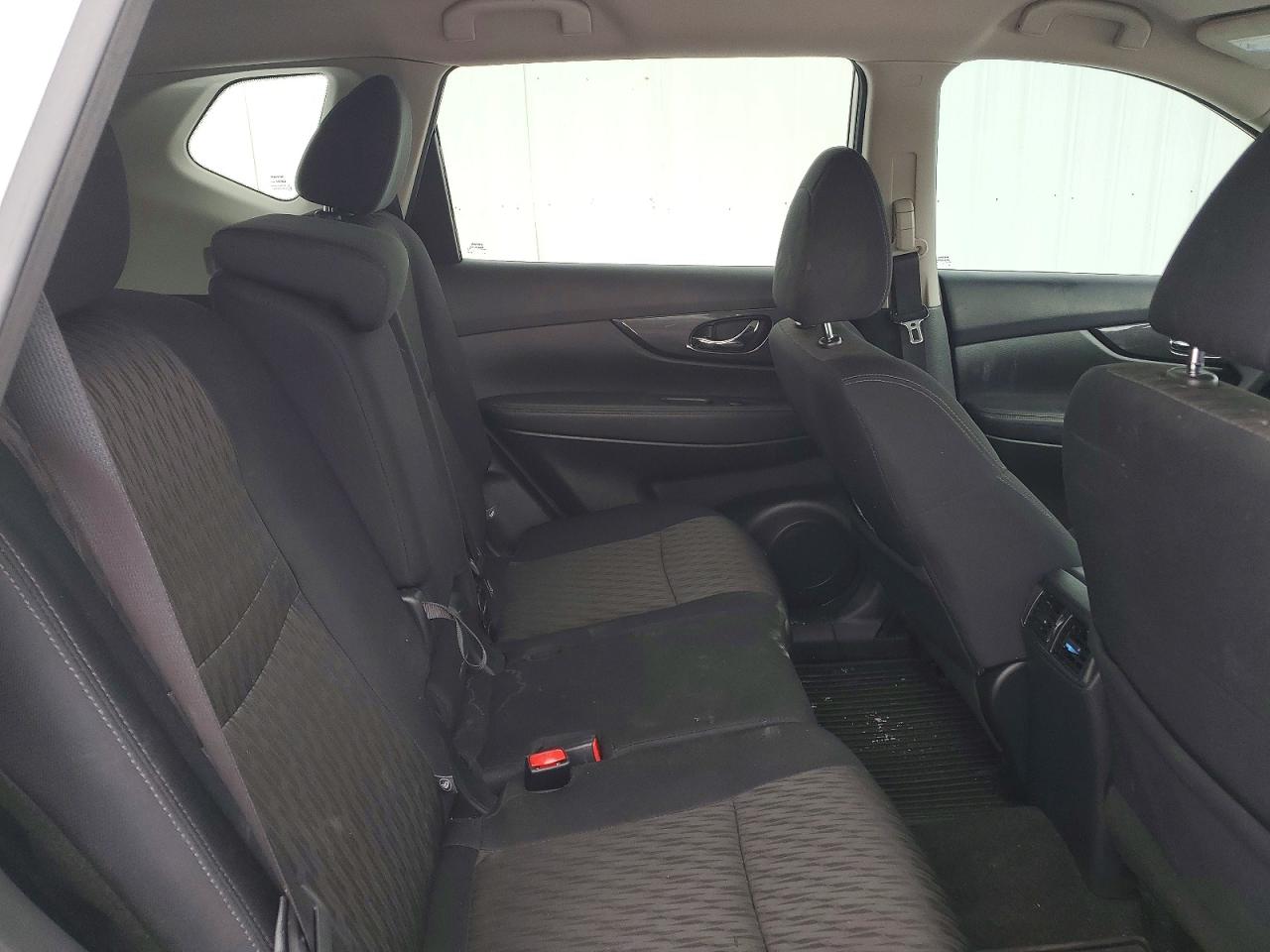 2020 NISSAN ROGUE S photo 31