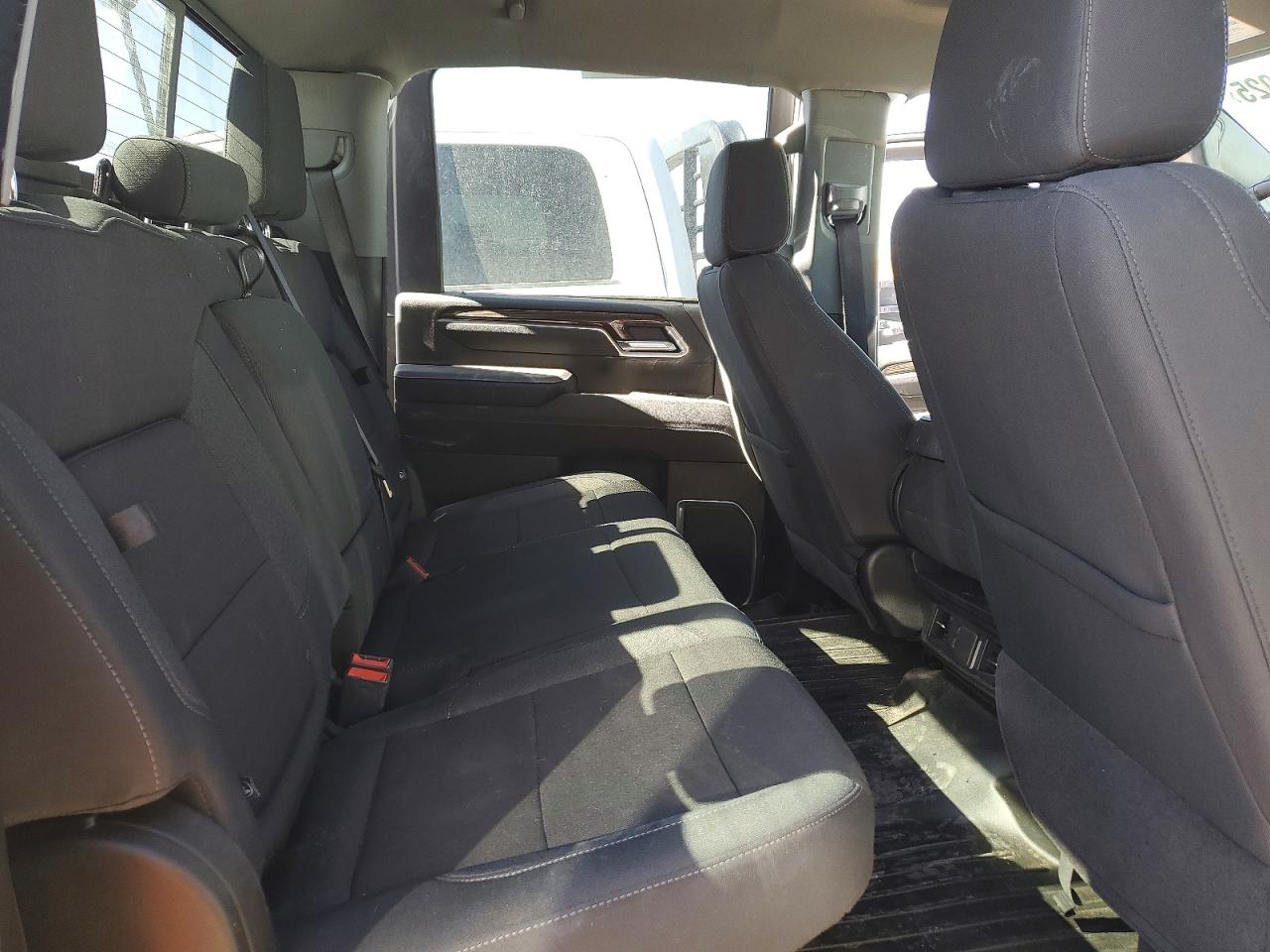 2025 CHEVROLET SILVERADO K2500 HEAVY DUTY LT photo 19