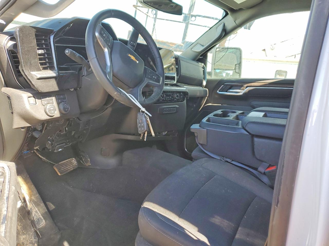 2025 CHEVROLET SILVERADO K2500 HEAVY DUTY LT photo 13