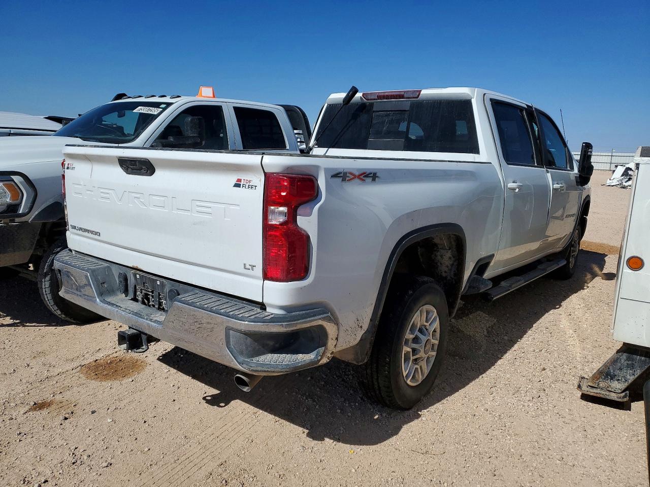 2025 CHEVROLET SILVERADO K2500 HEAVY DUTY LT photo 5
