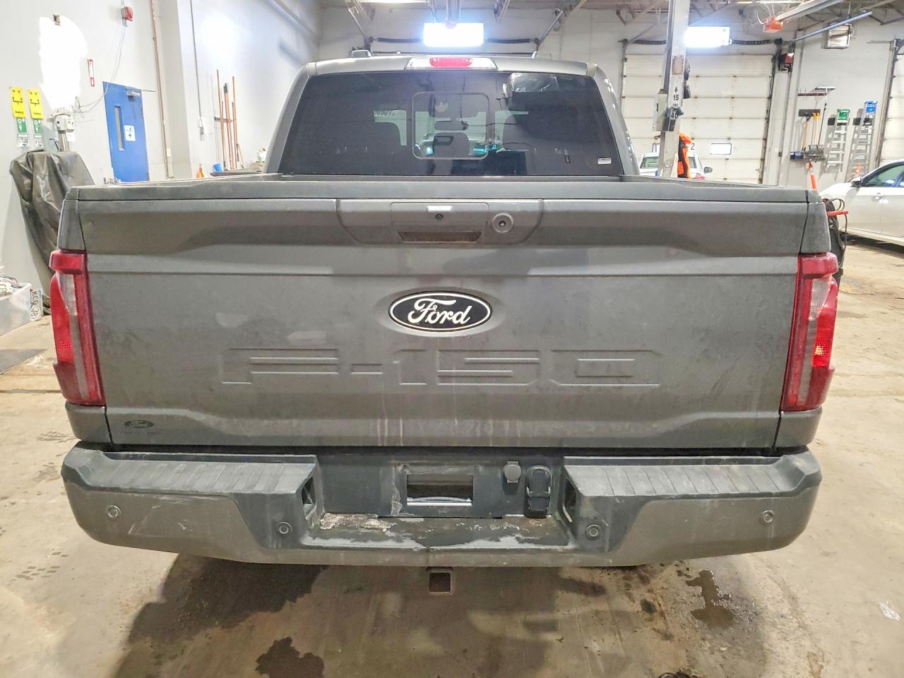 2024 FORD F150 XLT photo 6