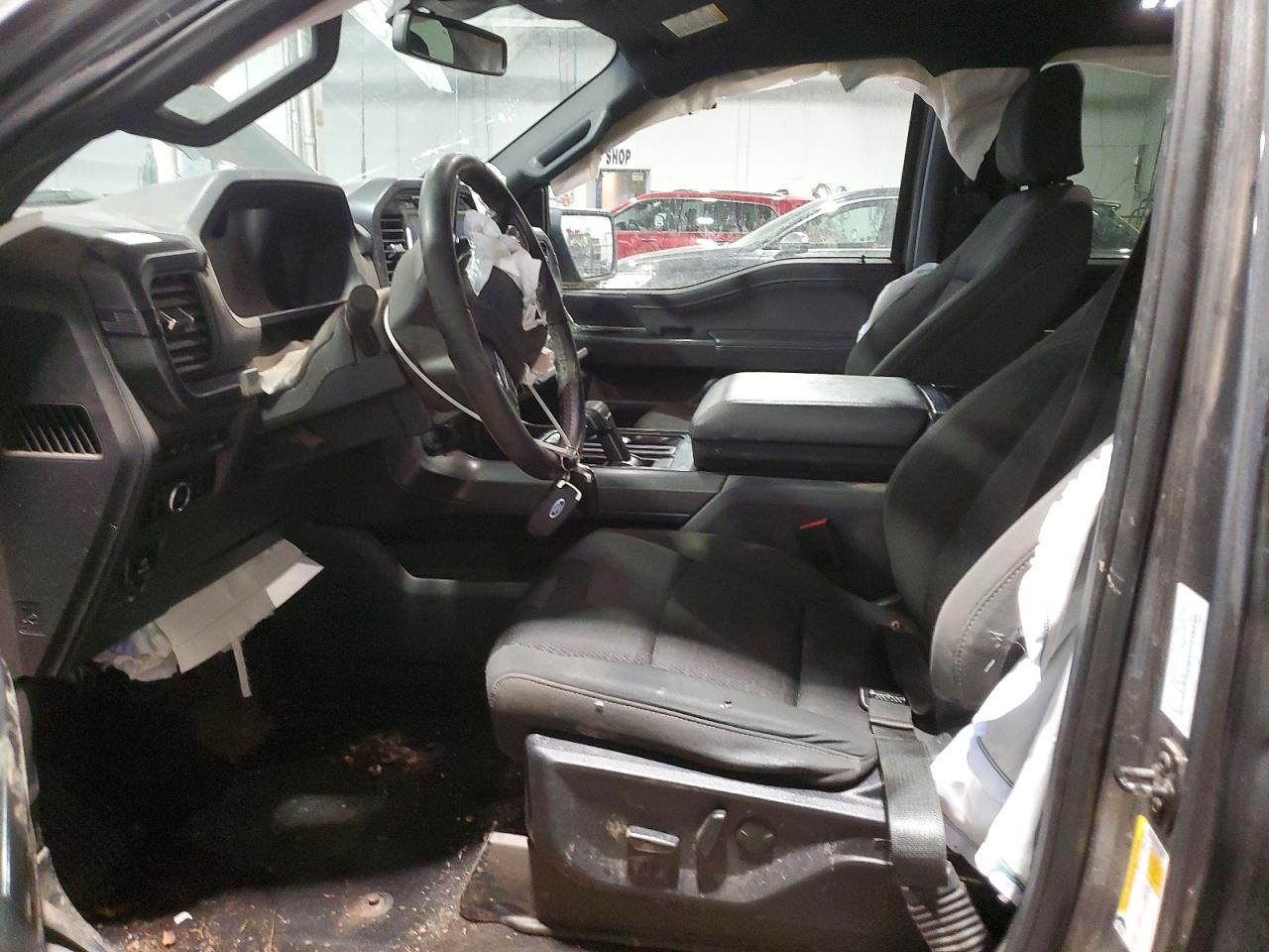 2024 FORD F150 XLT photo 7