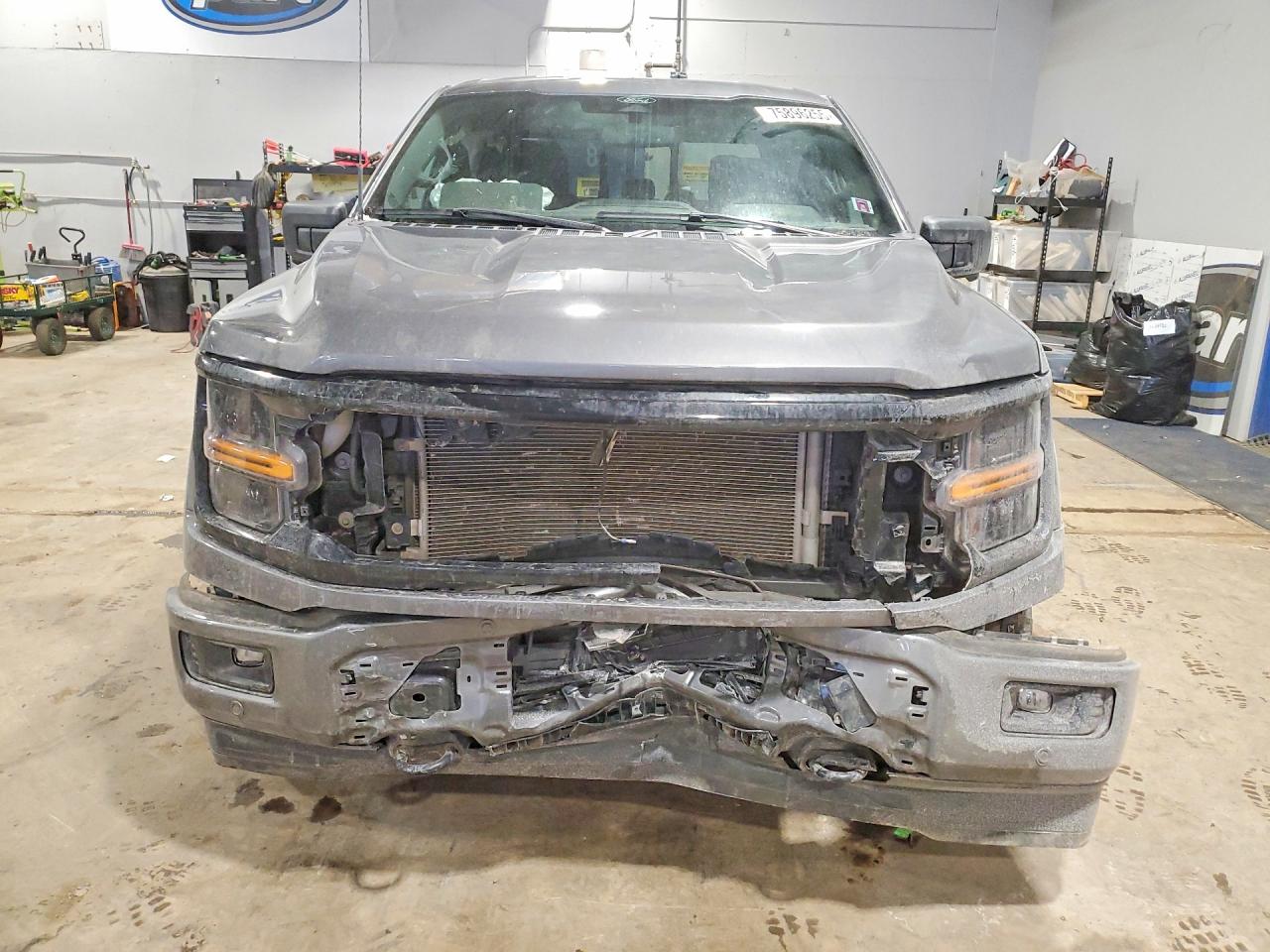 2024 FORD F150 XLT photo 5