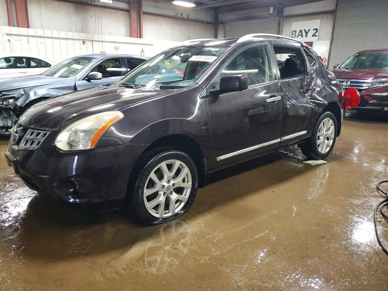 2013 NISSAN ROGUE