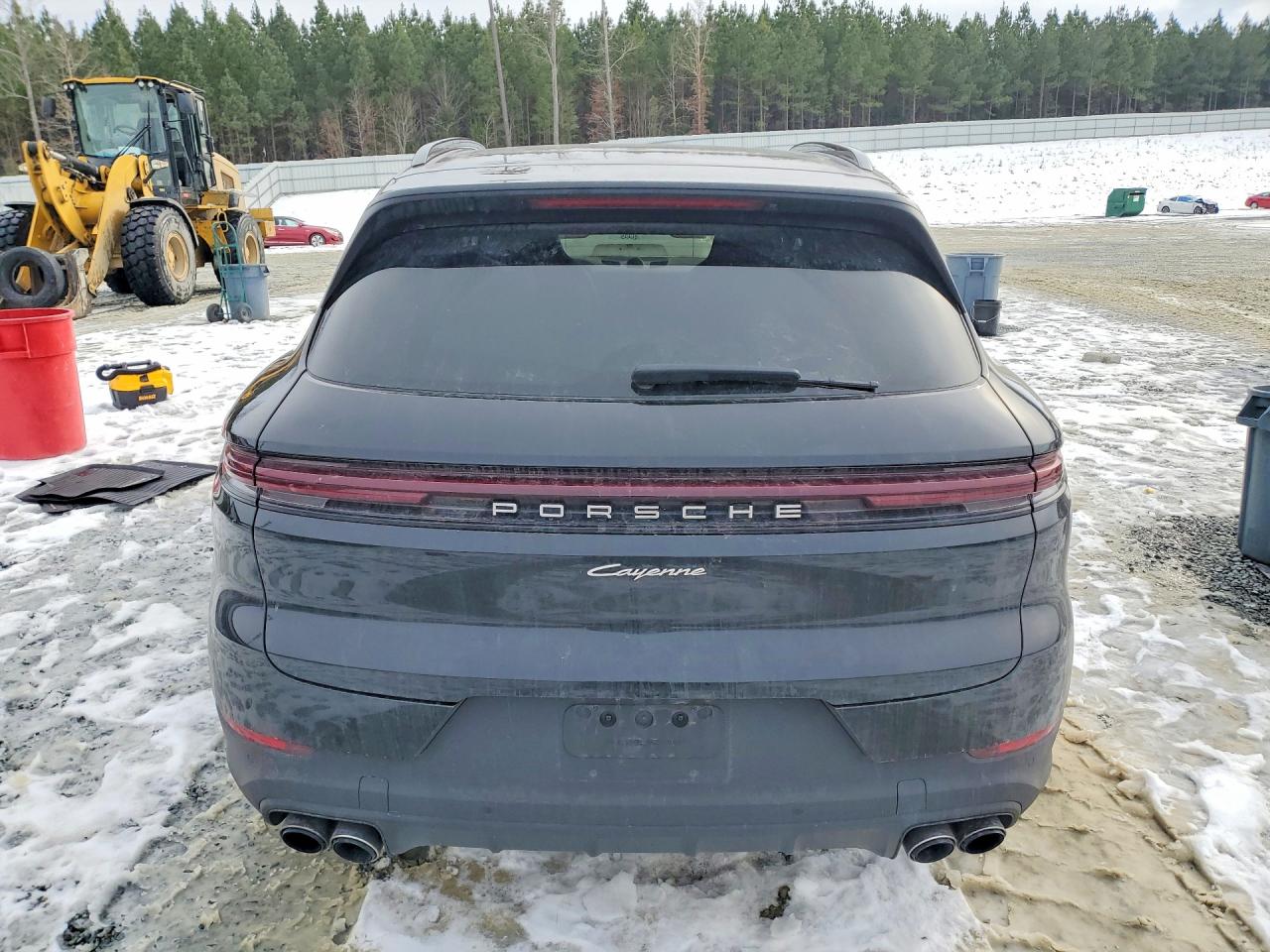 2025 PORSCHE CAYENNE E-HYBRID photo 6