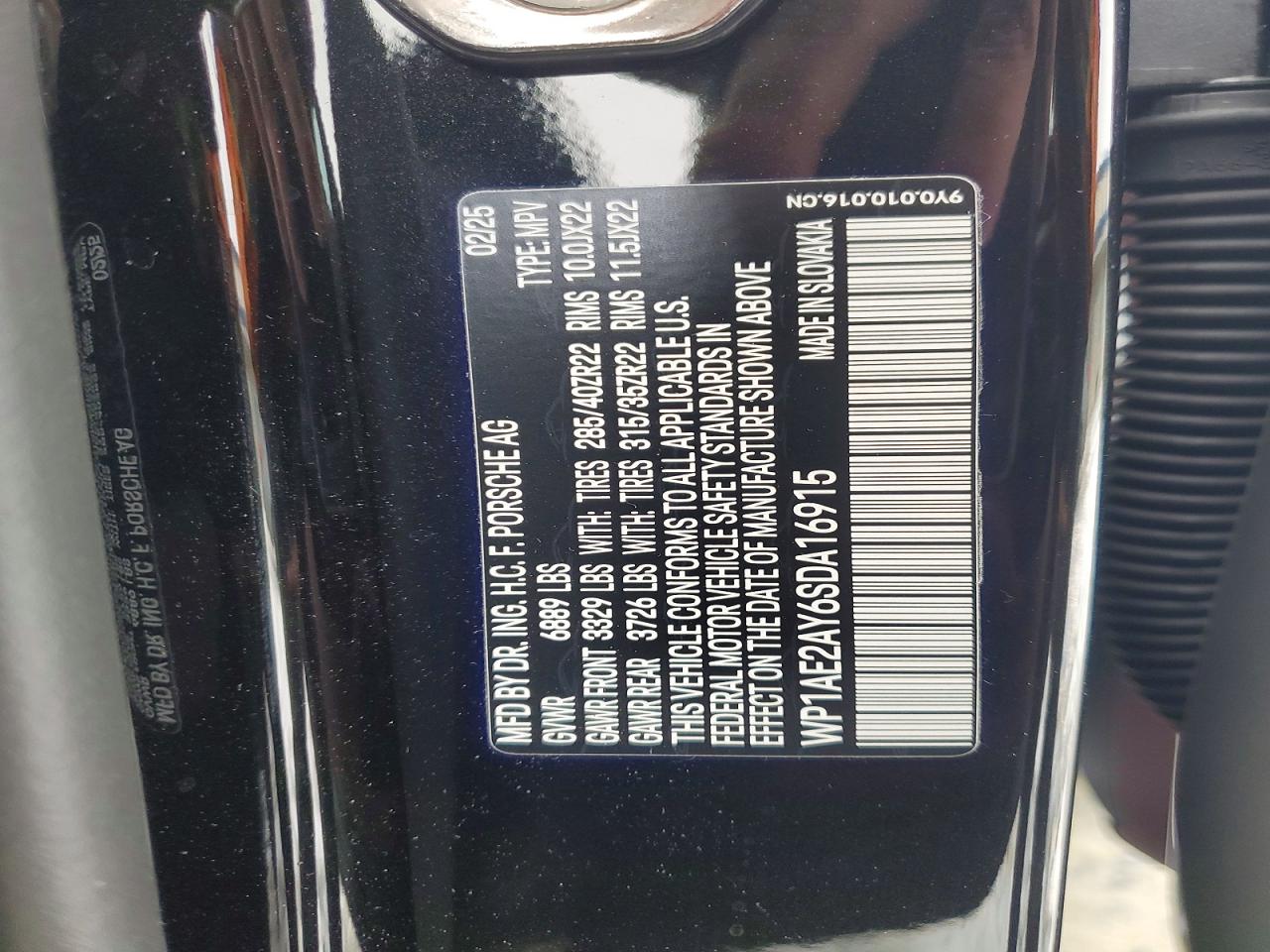 2025 PORSCHE CAYENNE E-HYBRID photo 13