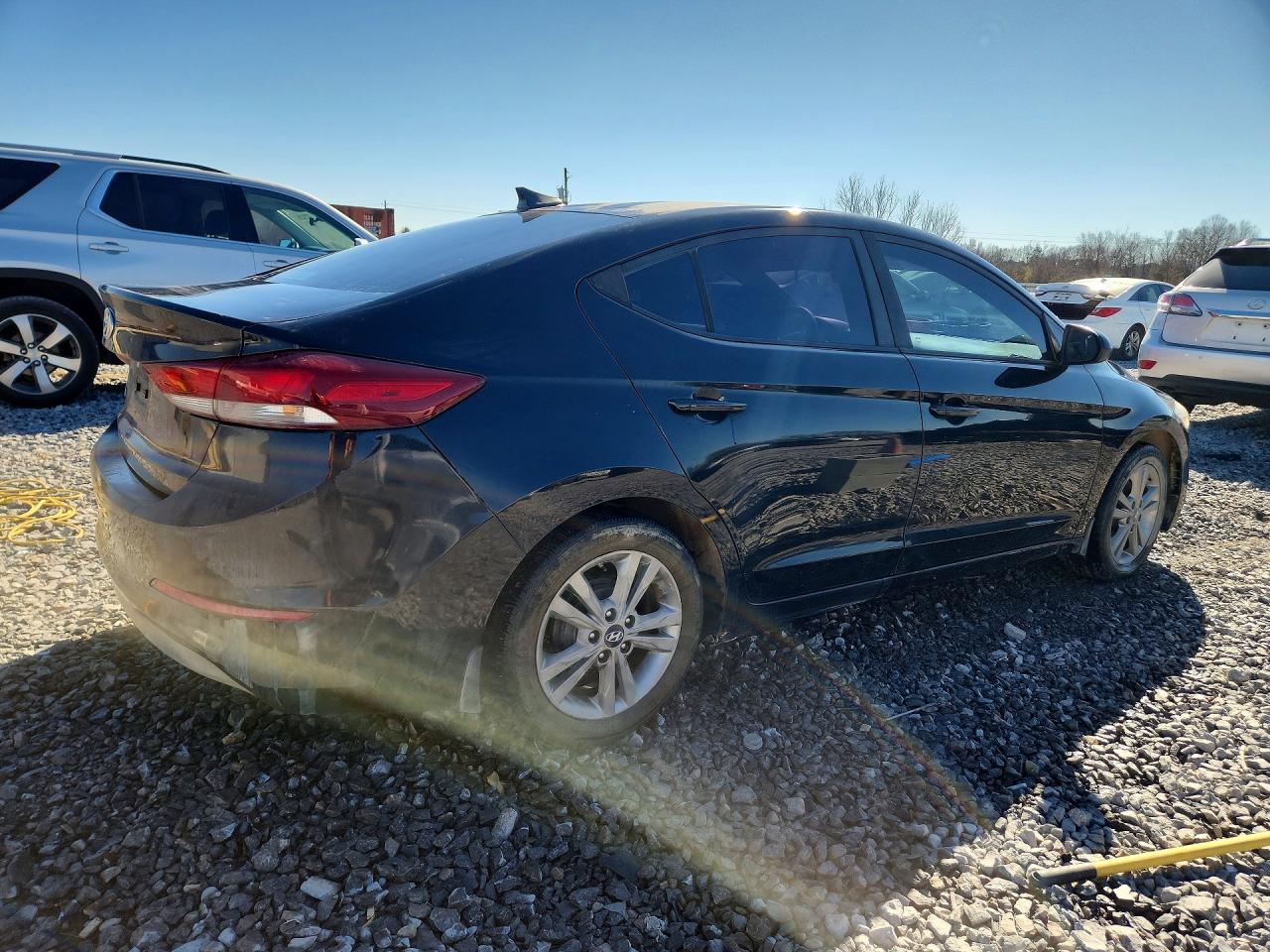 2017 HYUNDAI ELANTRA SE photo 5