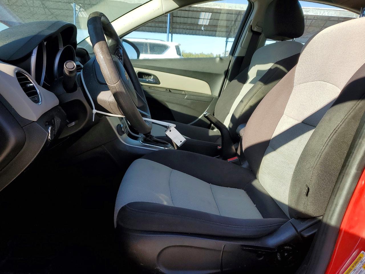 2015 CHEVROLET CRUZE L photo 19