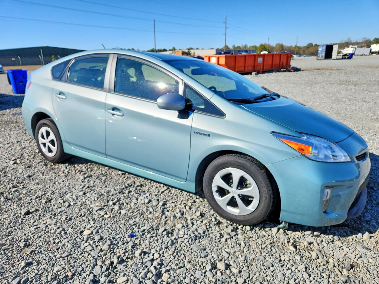 2015 TOYOTA PRIUS photo 4
