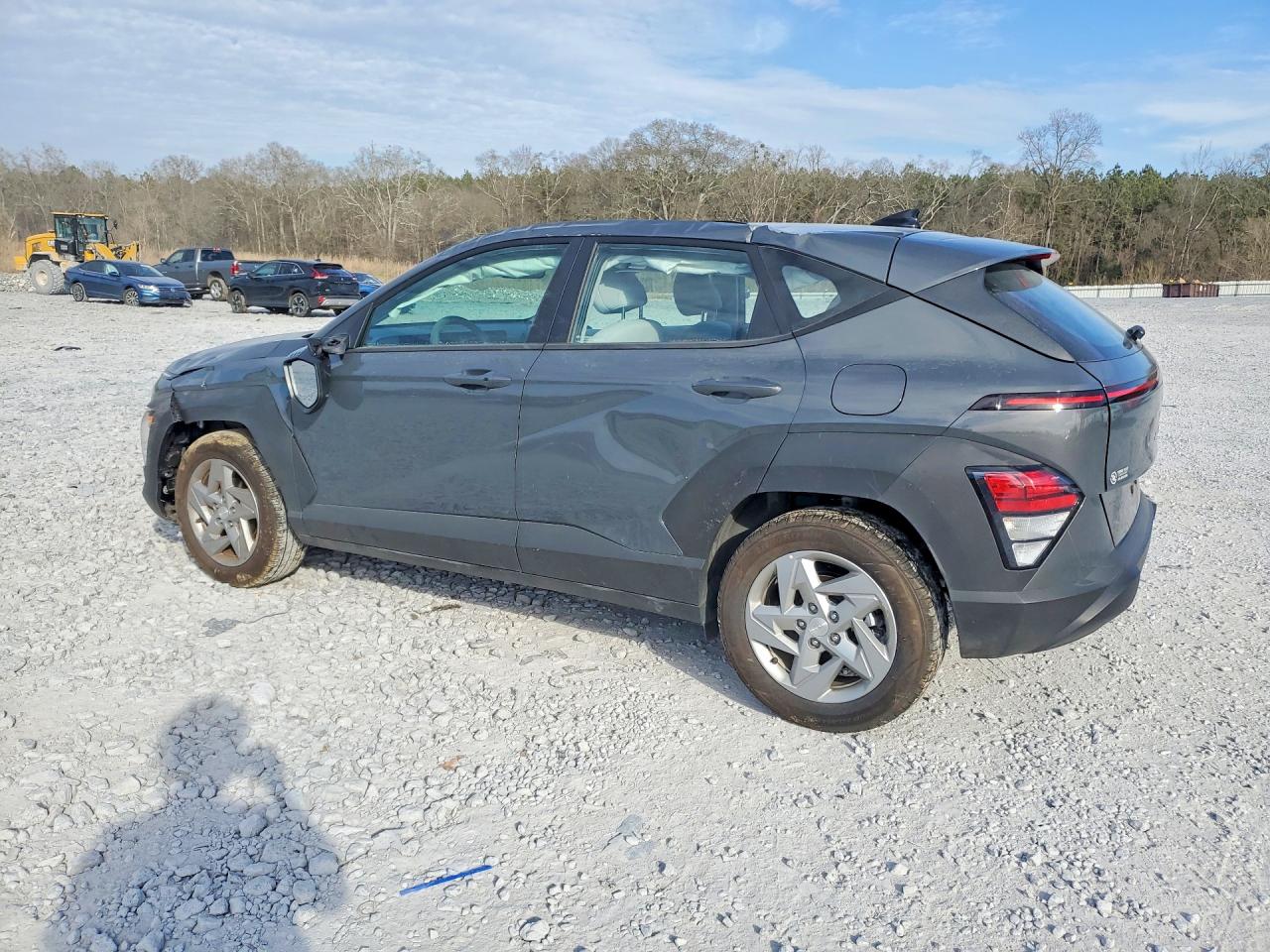 2025 HYUNDAI KONA SE photo 2