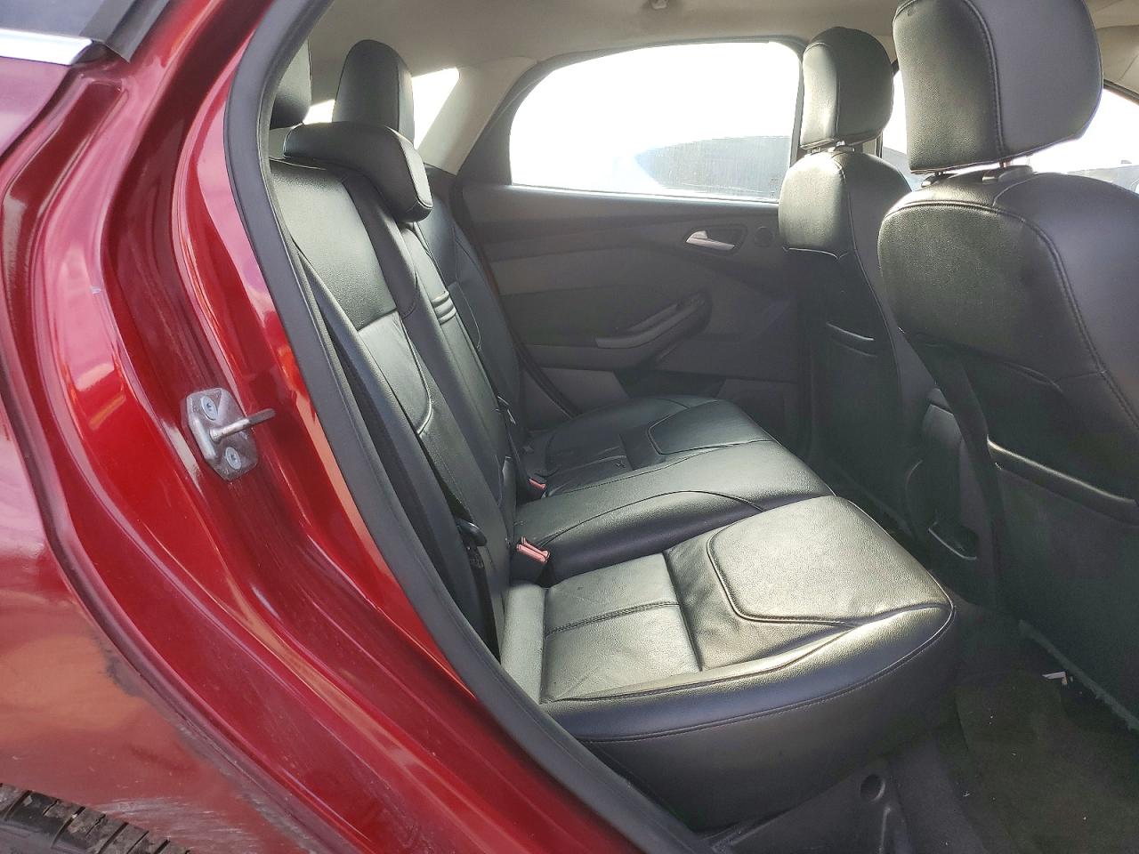 2015 FORD FOCUS TITANIUM photo 10