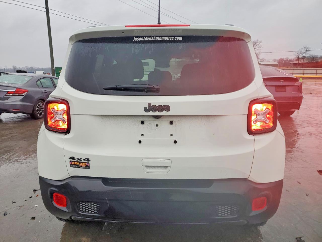 2023 JEEP RENEGADE LATITUDE photo 11