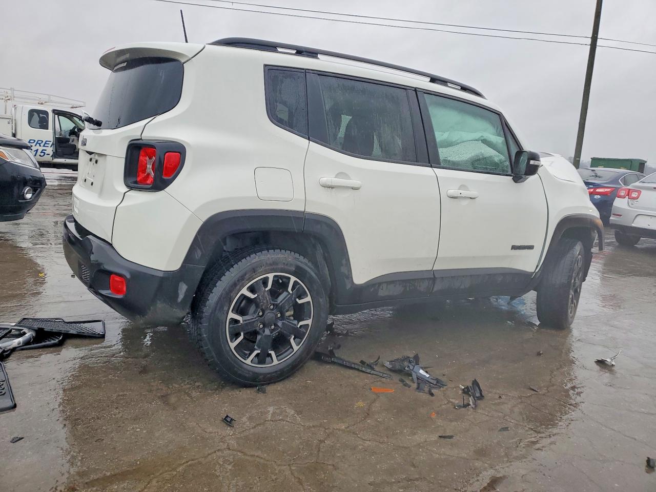 2023 JEEP RENEGADE LATITUDE photo 5