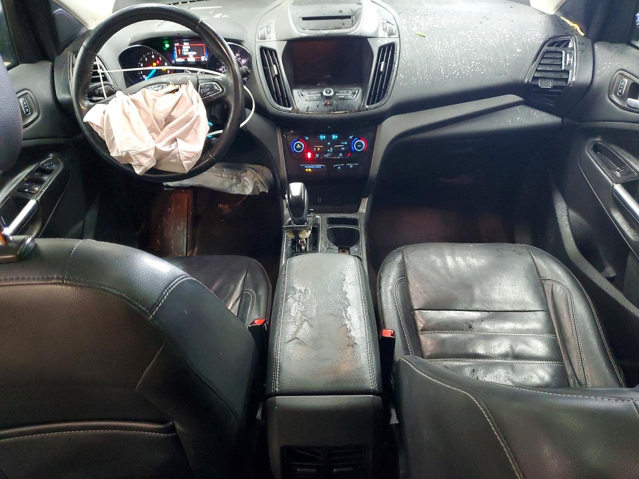 2018 FORD ESCAPE SEL photo 15