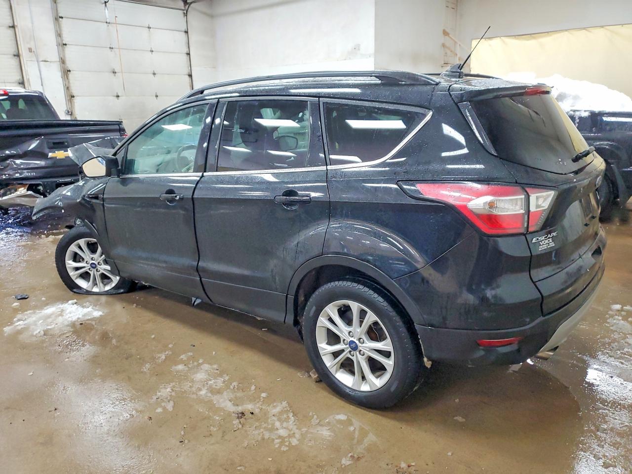 2018 FORD ESCAPE SEL photo 3