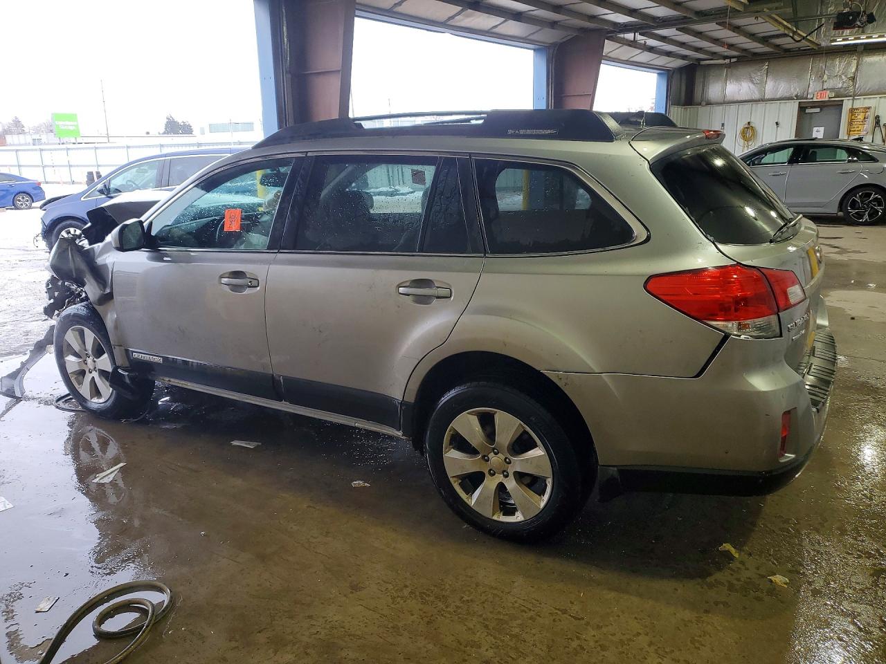 2011 SUBARU OUTBACK 2.5I LIMITED photo 3