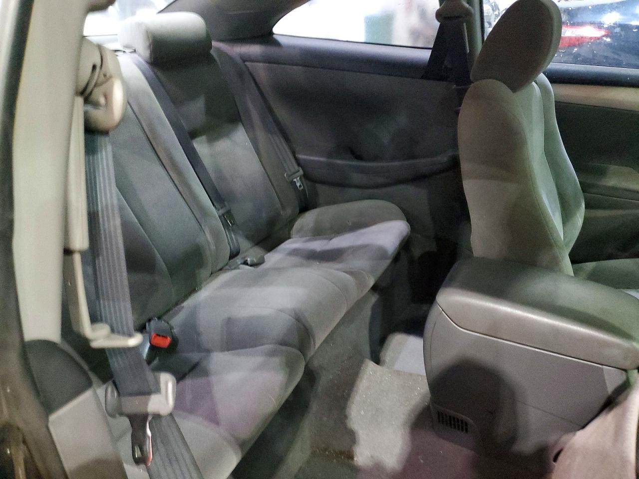 2006 TOYOTA CAMRY SOLARA SE photo 10
