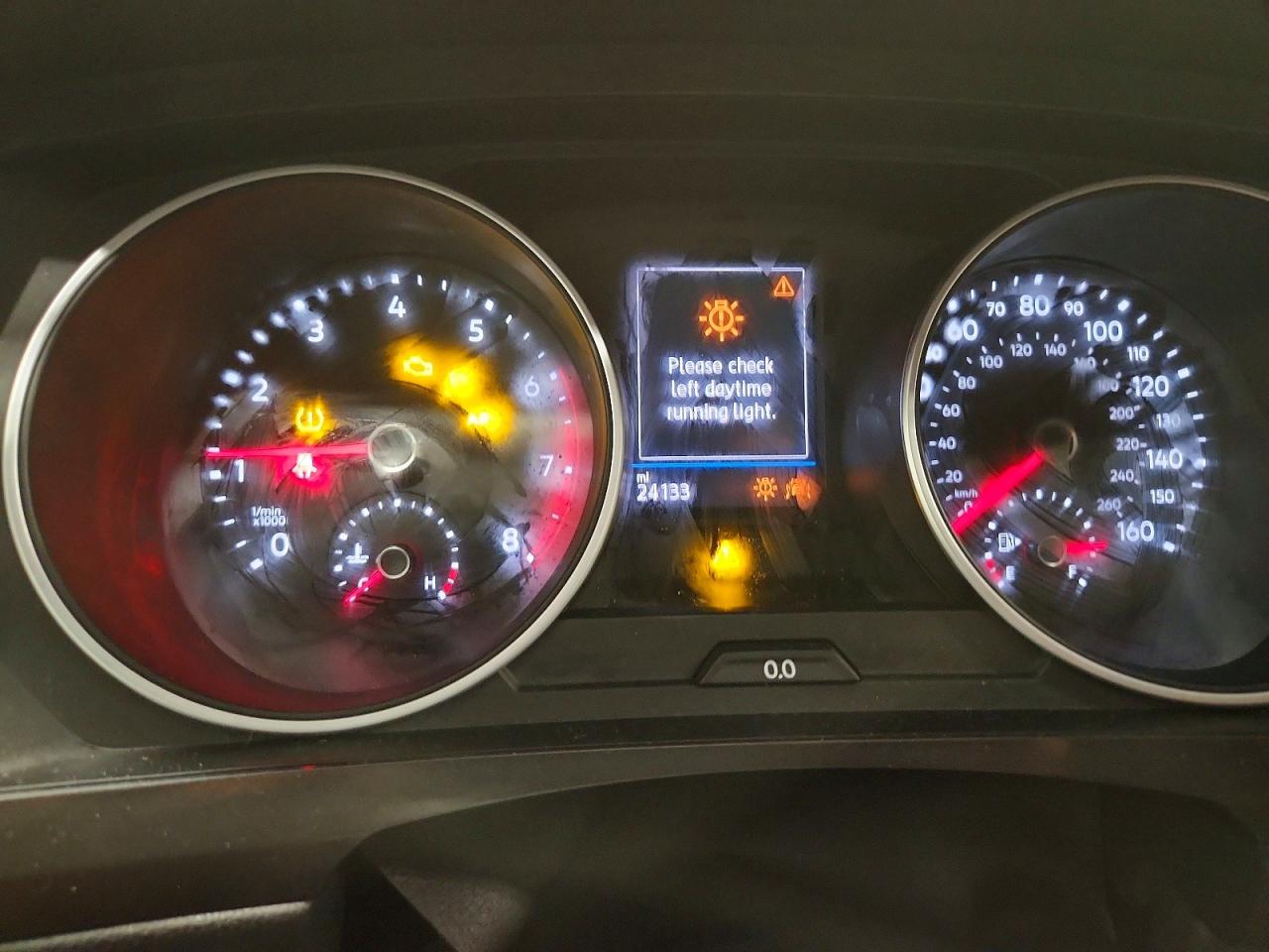 2020 VOLKSWAGEN TIGUAN S photo 17