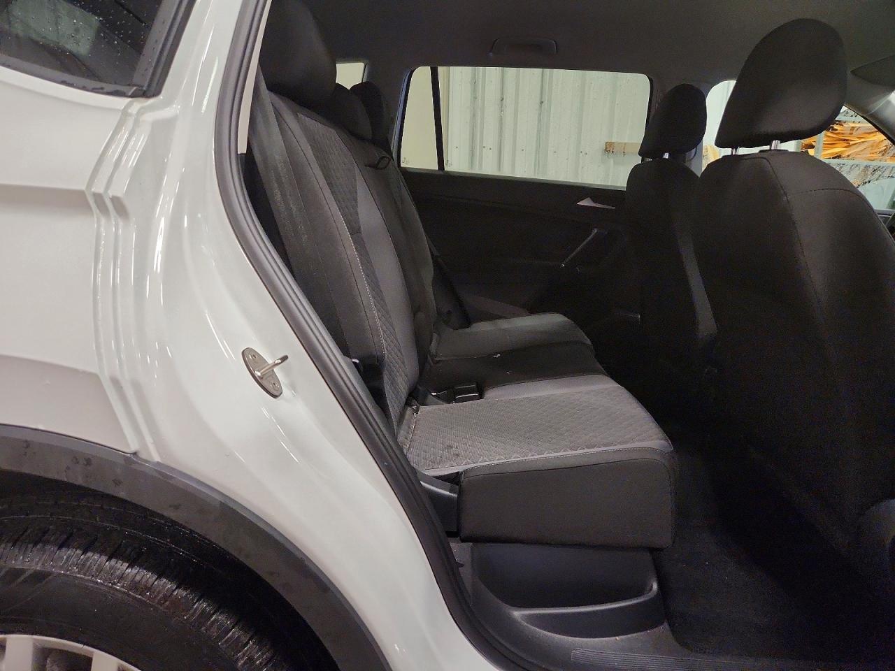 2020 VOLKSWAGEN TIGUAN S photo 21