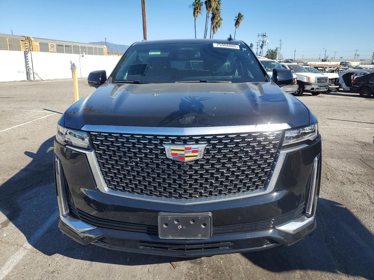 2023 CADILLAC ESCALADE ESV LUXURY photo 5