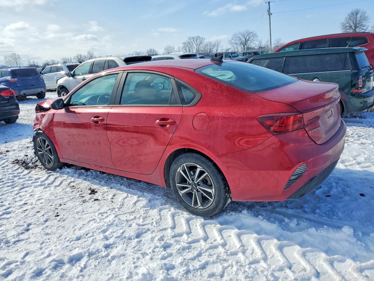 2023 KIA FORTE LXS photo 3