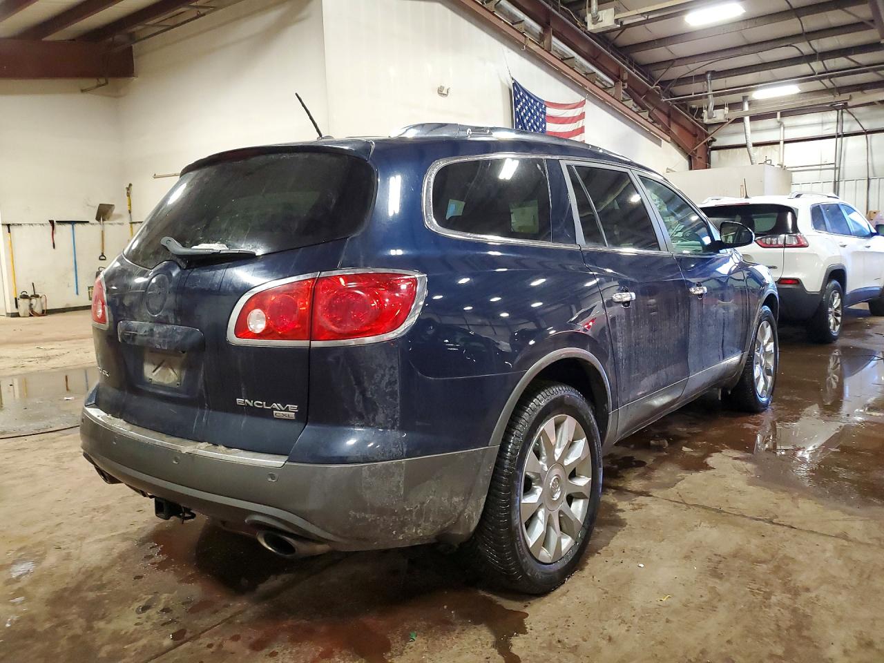 2011 BUICK ENCLAVE CXL photo 3