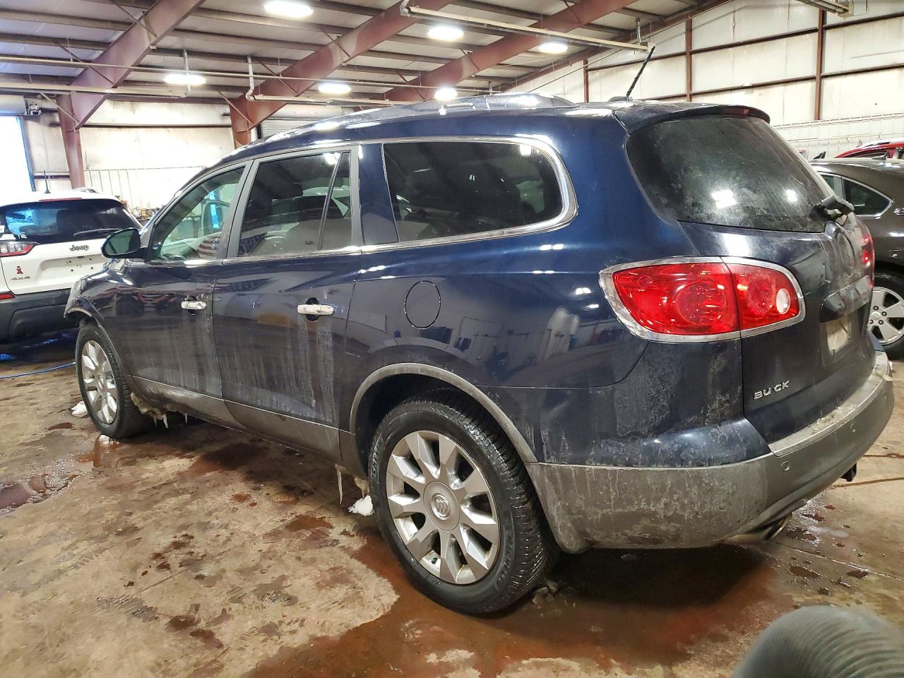 2011 BUICK ENCLAVE CXL photo 2