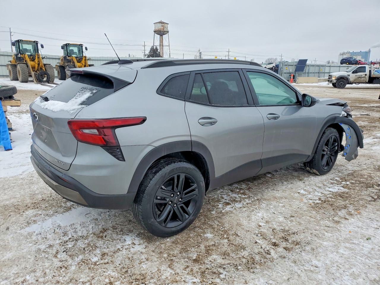 2025 CHEVROLET TRAX ACTIV photo 3
