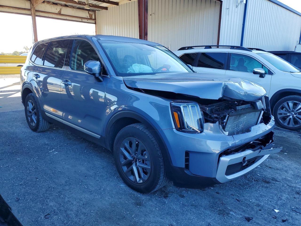 2025 KIA TELLURIDE LX photo 7