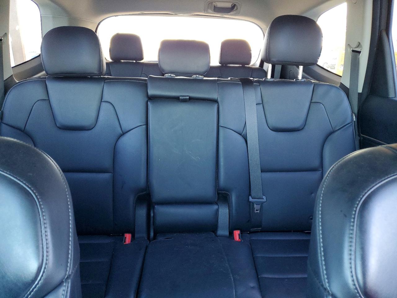 2025 KIA TELLURIDE LX photo 19