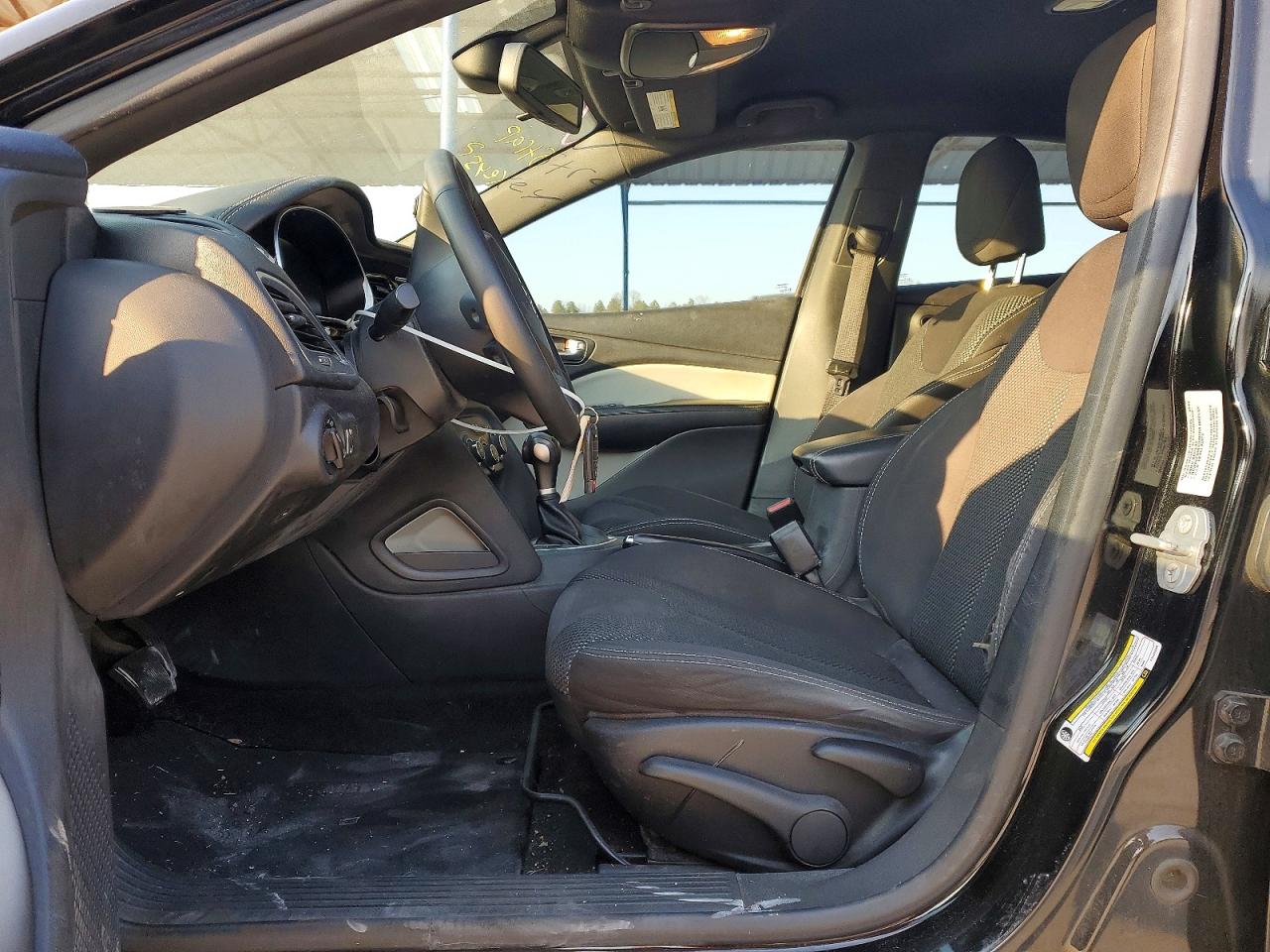 2015 DODGE DART SXT photo 7