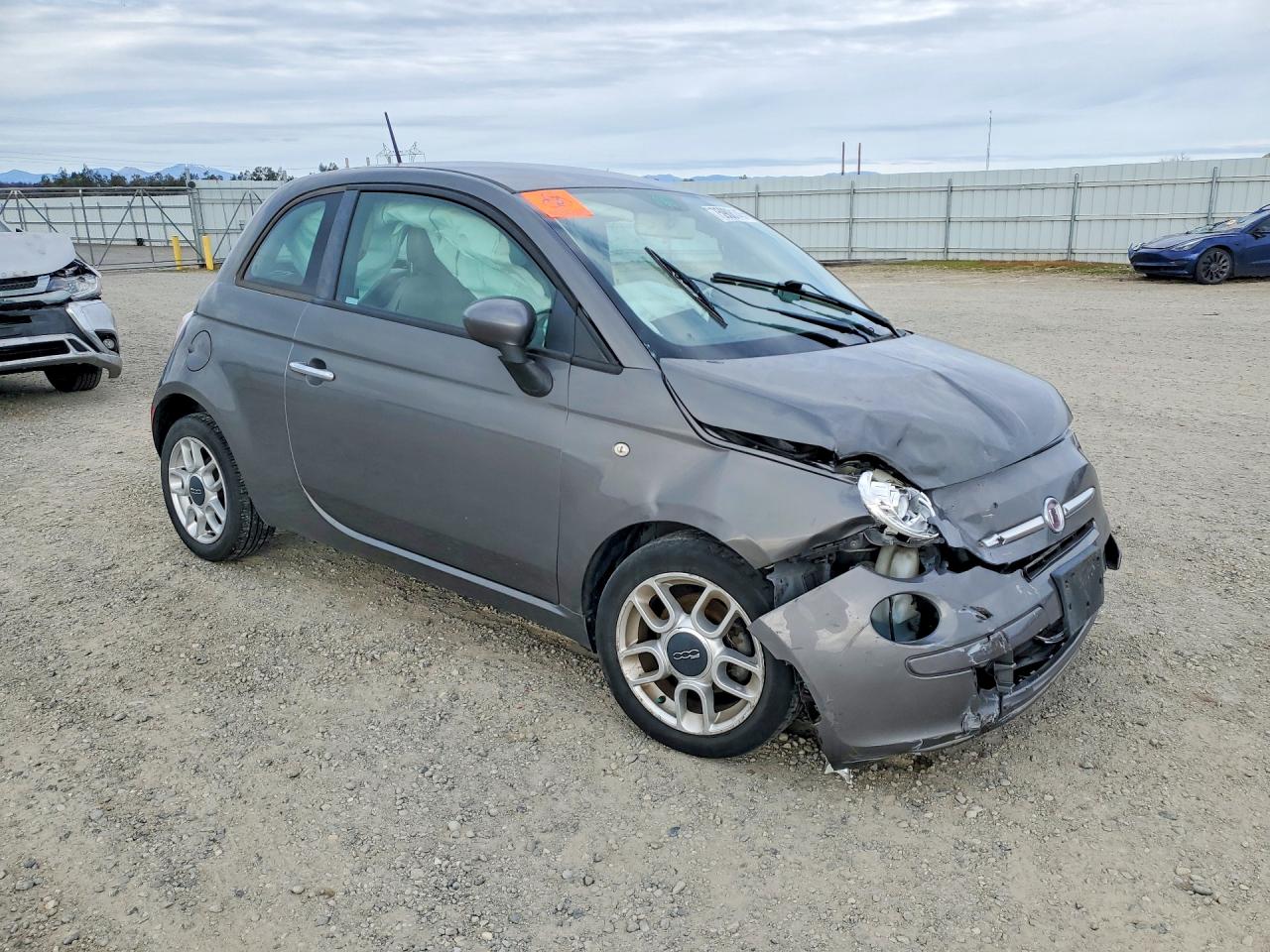 2012 FIAT 500 POP photo 4