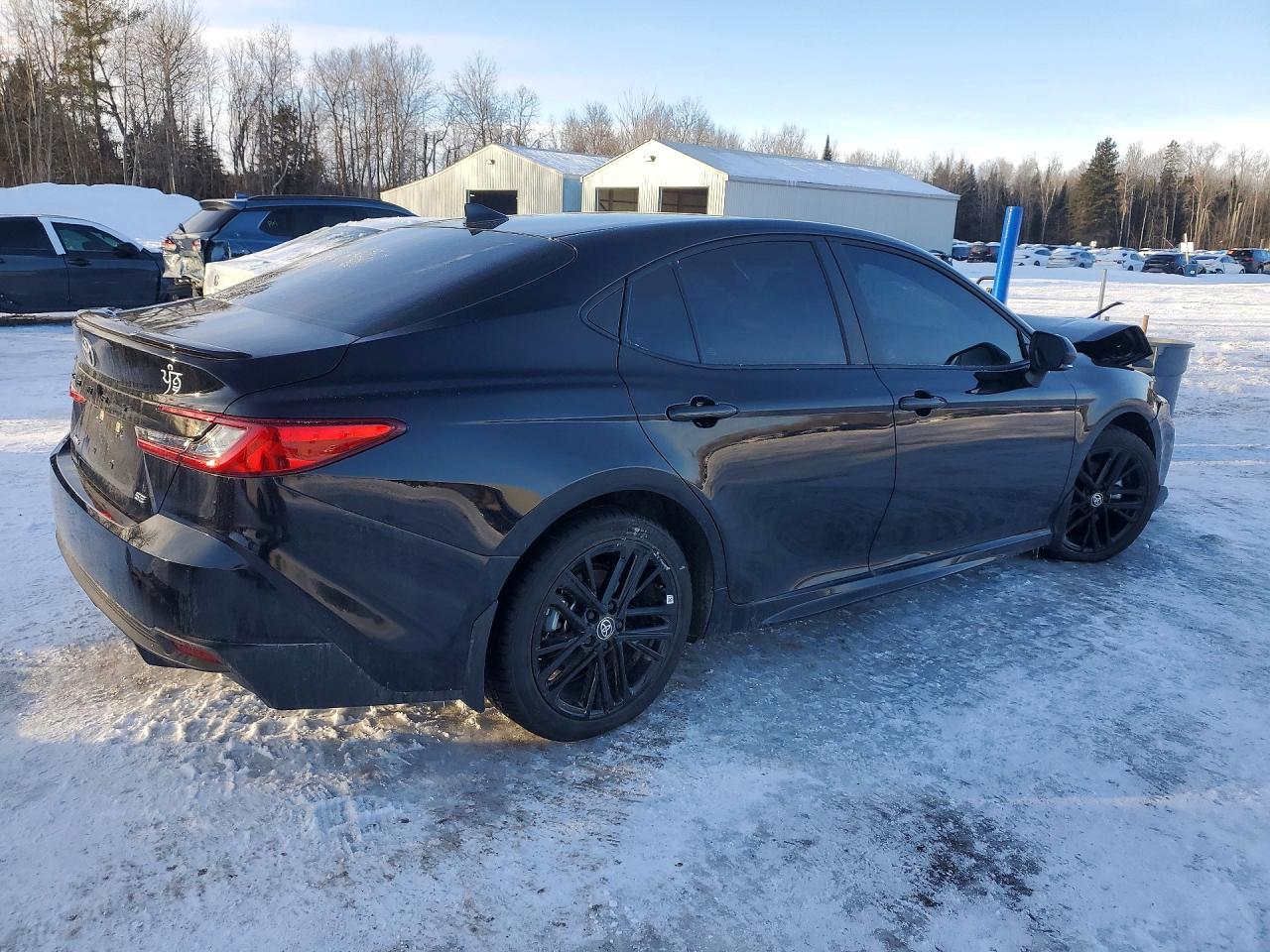 2025 TOYOTA CAMRY XSE photo 5