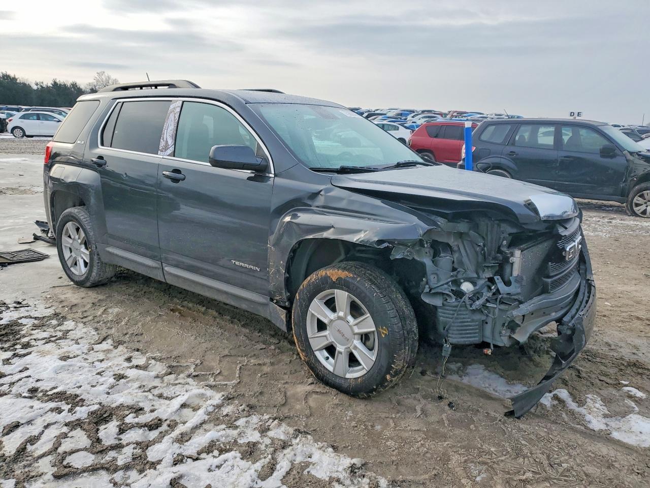 2013 GMC TERRAIN SLE photo 7