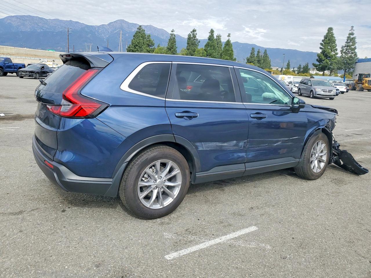 2025 HONDA CR-V EX photo 3