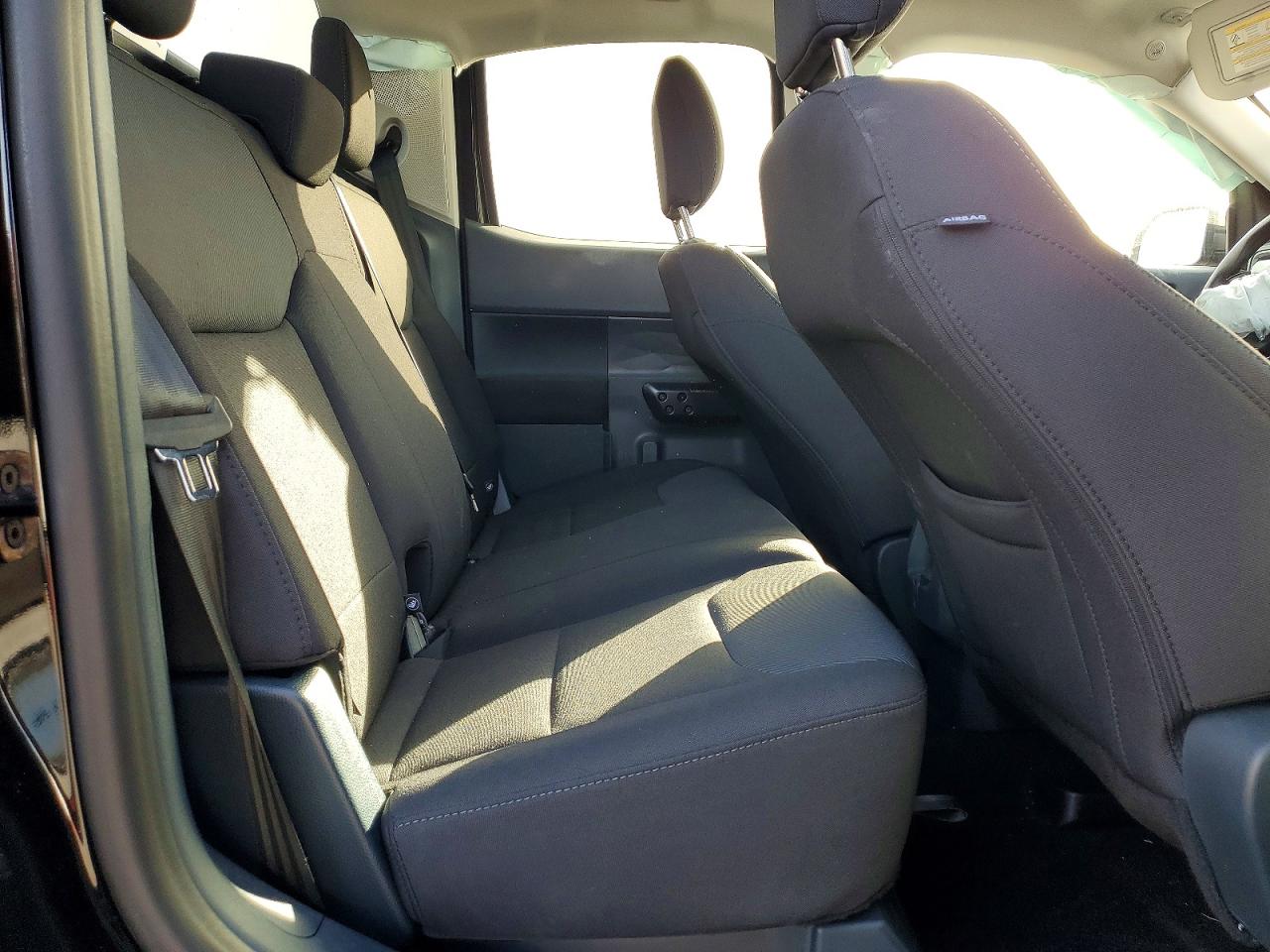 2024 FORD MAVERICK XL photo 19