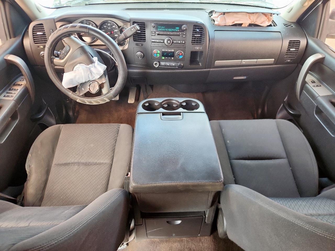 2011 GMC SIERRA K3500 SLE photo 22
