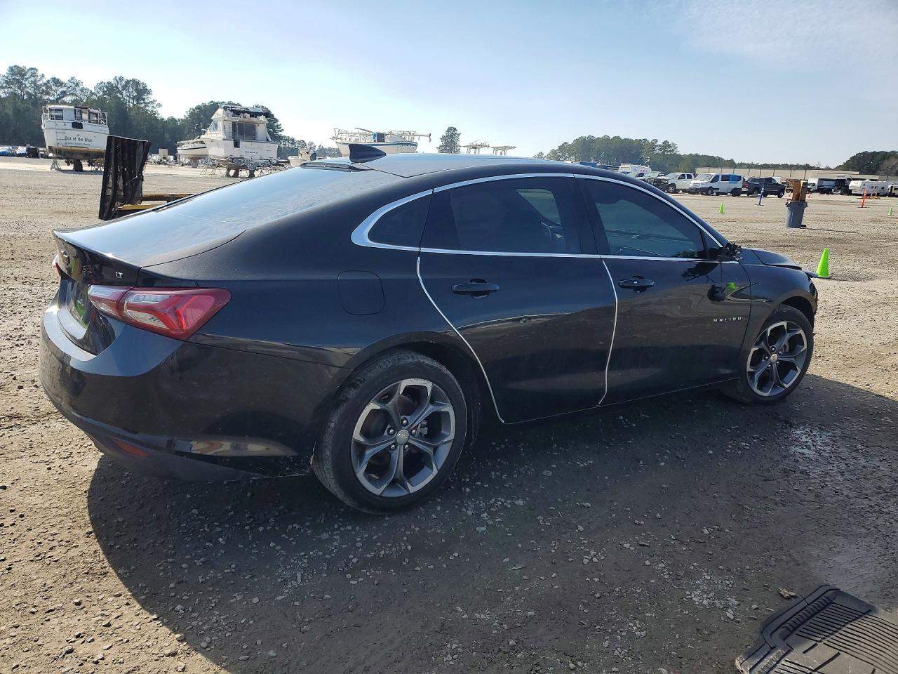2021 CHEVROLET MALIBU LT photo 5
