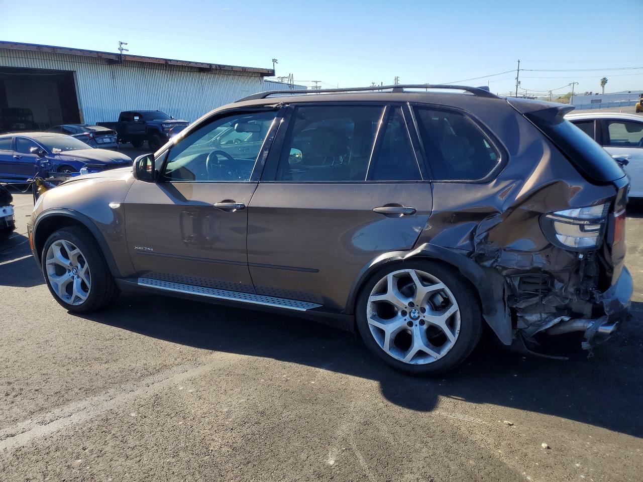 2012 BMW X5 XDRIVE35D photo 3