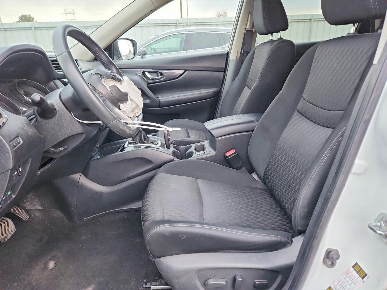 2018 NISSAN ROGUE SV photo 7