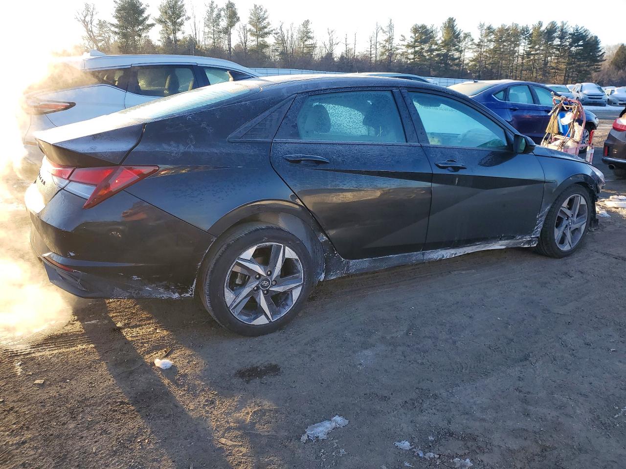 2023 HYUNDAI ELANTRA SEL photo 5