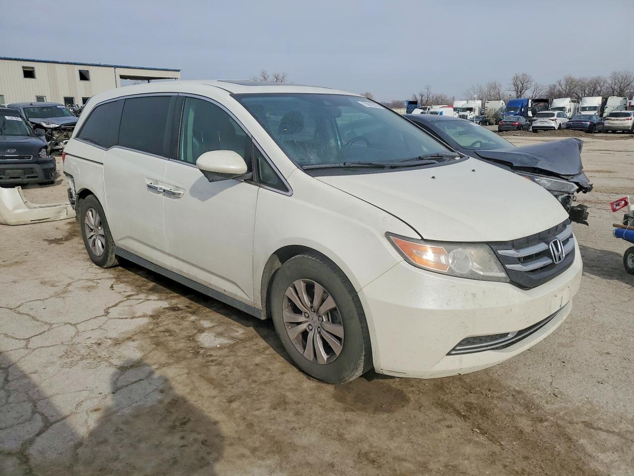 2014 HONDA ODYSSEY EXL photo 4