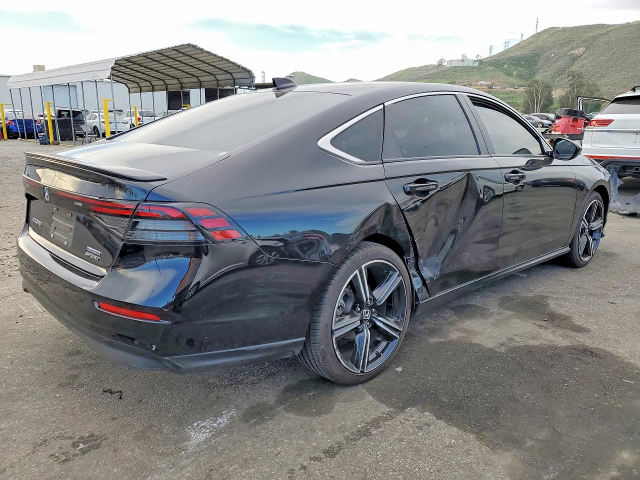 2024 HONDA ACCORD HYBRID SPORT photo 3