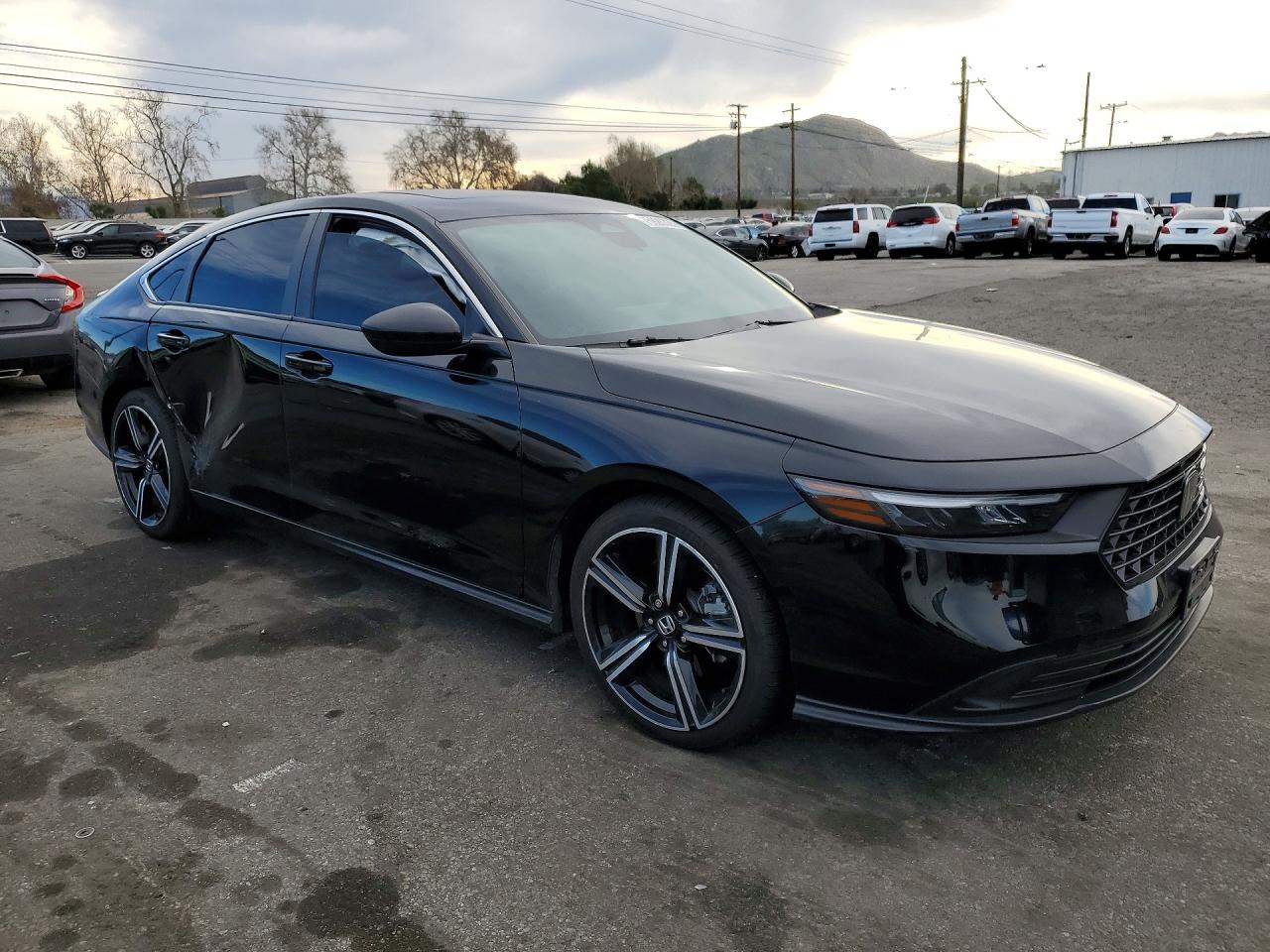 2024 HONDA ACCORD HYBRID SPORT photo 4