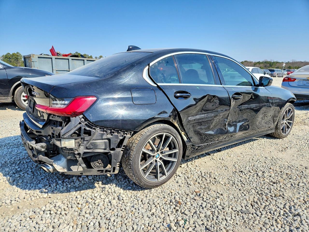 2020 BMW 330XI photo 3