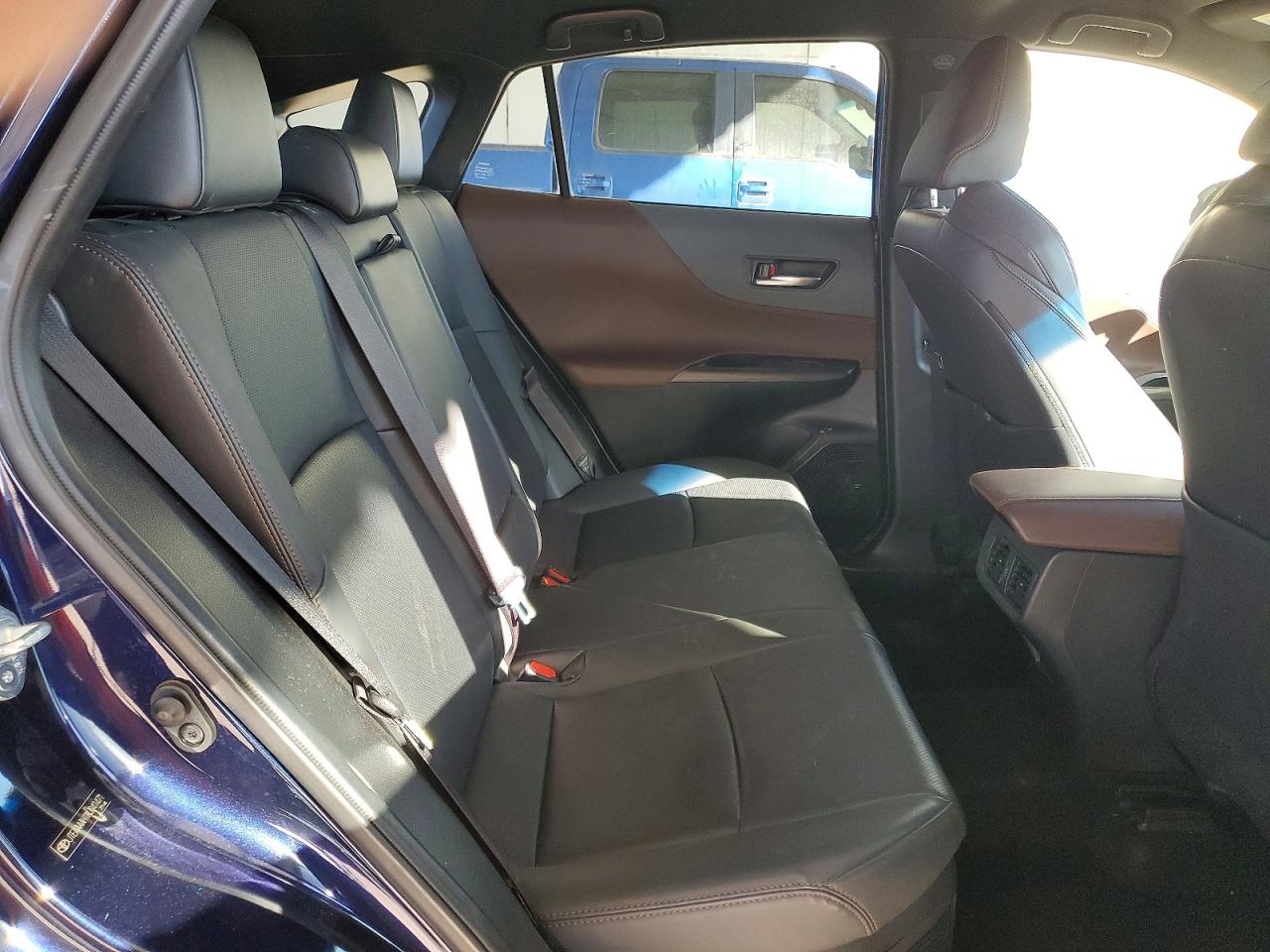 2021 TOYOTA VENZA LIMITED photo 11