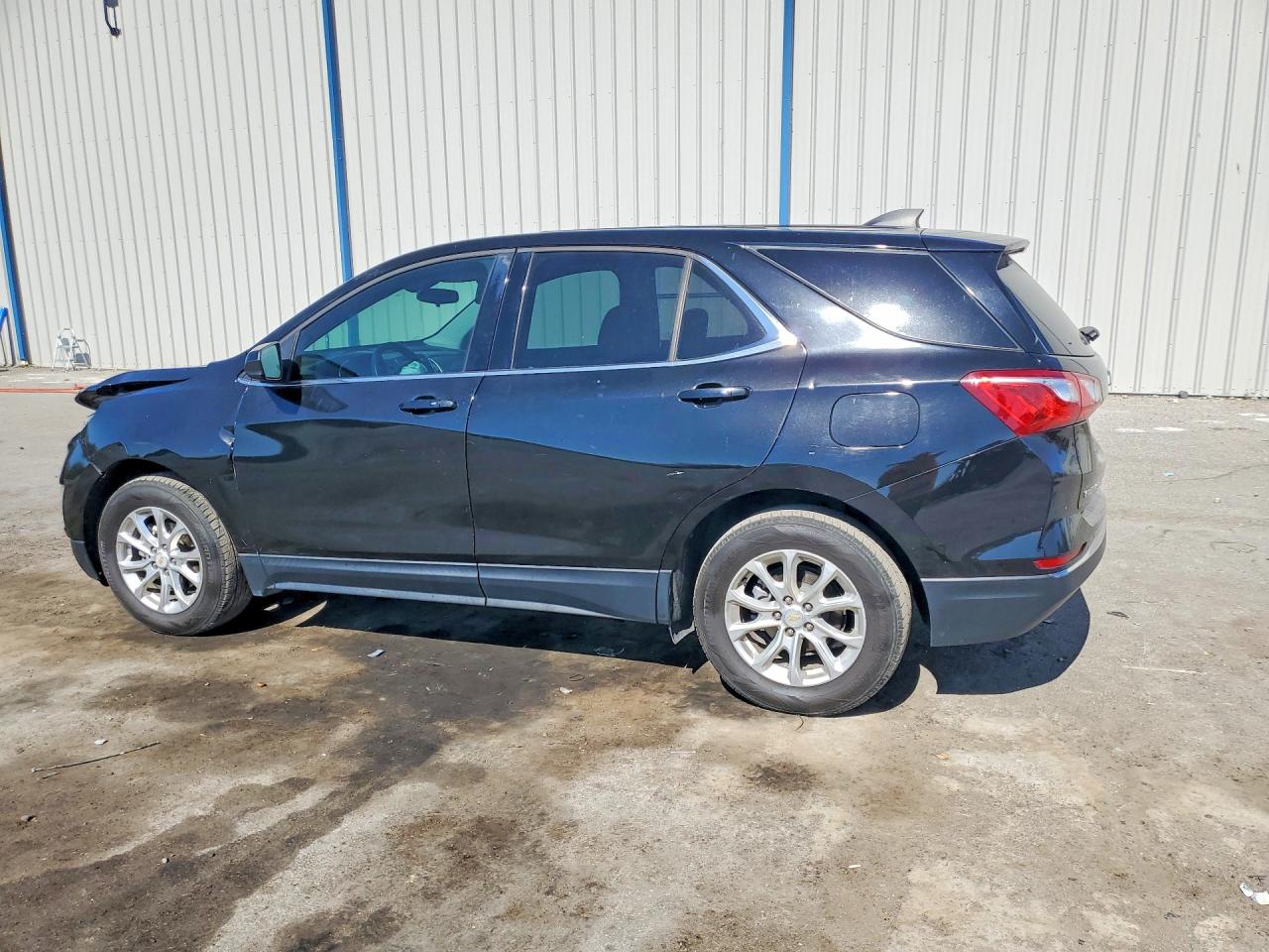 2018 CHEVROLET EQUINOX LT photo 4