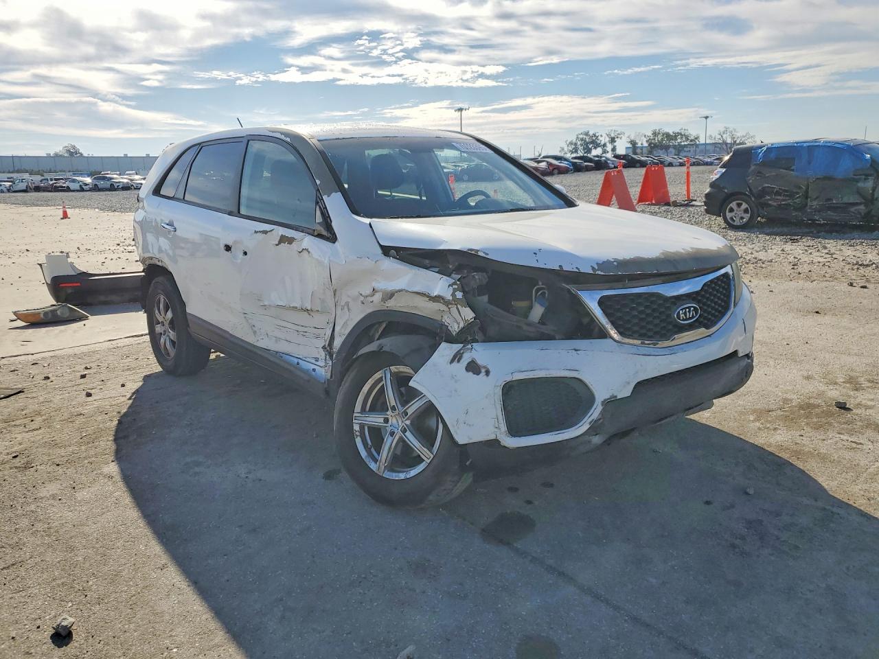 2013 KIA SORENTO LX photo 10